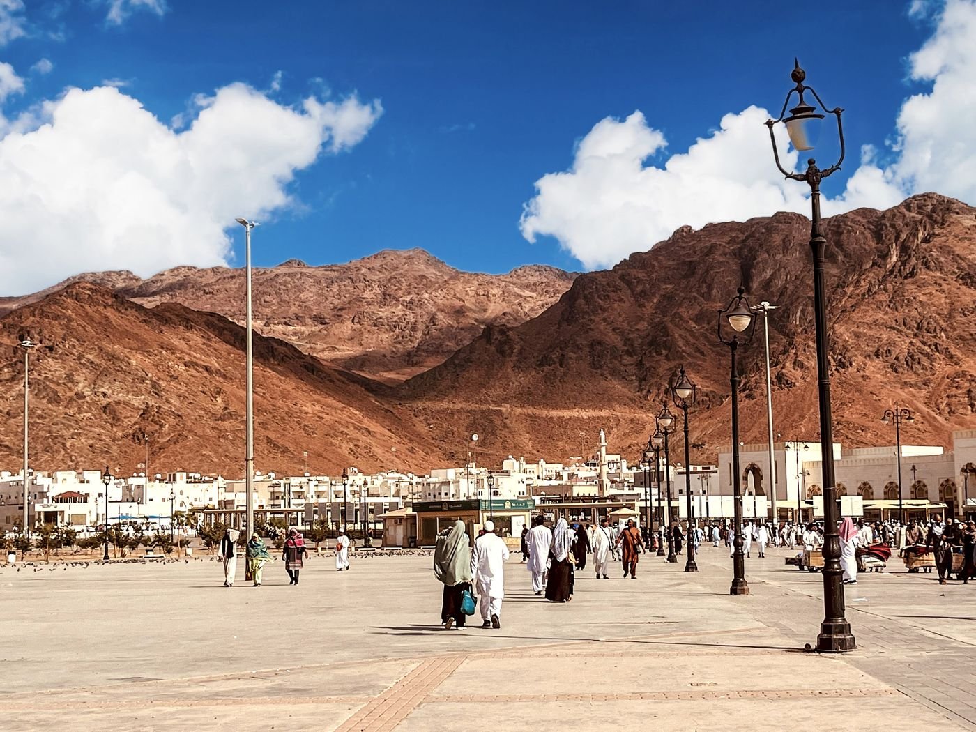 جبل أحد ومقبرة الشهداء