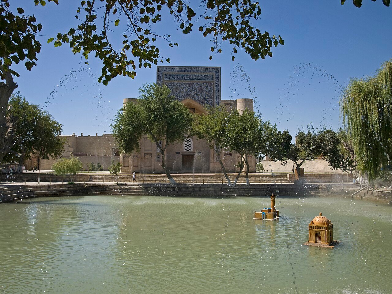 لماذا تستحق بخارى مكانًا في خطتك؟